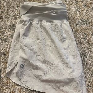 White lululemon shorts